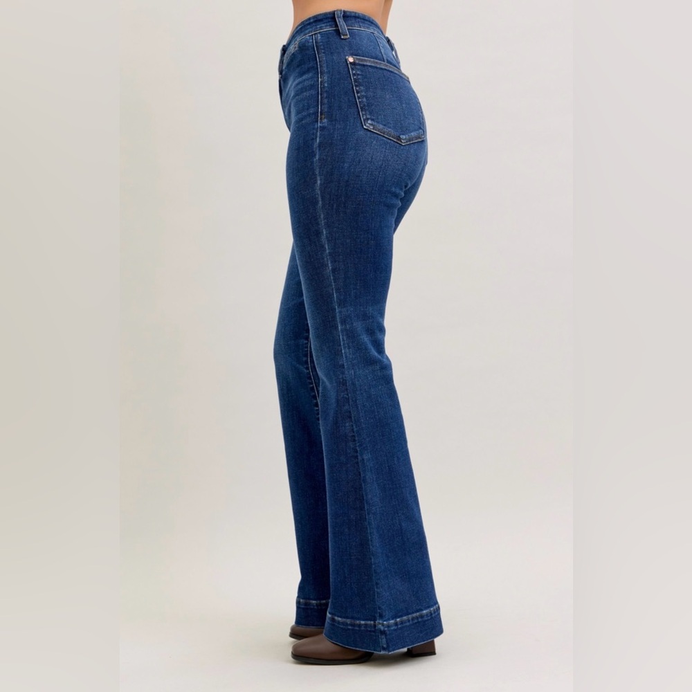 JUDY BLUE All Day High Rise Flare - Picture 6 of 7